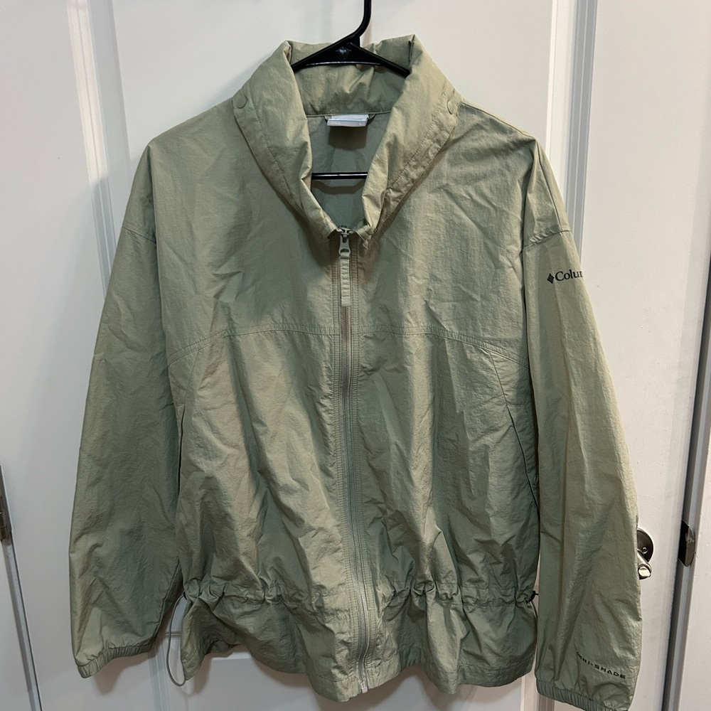 Women’s Columbia Hooded Omni-Shade Gorpcore Green Full-Zip Rain Jacket Size L